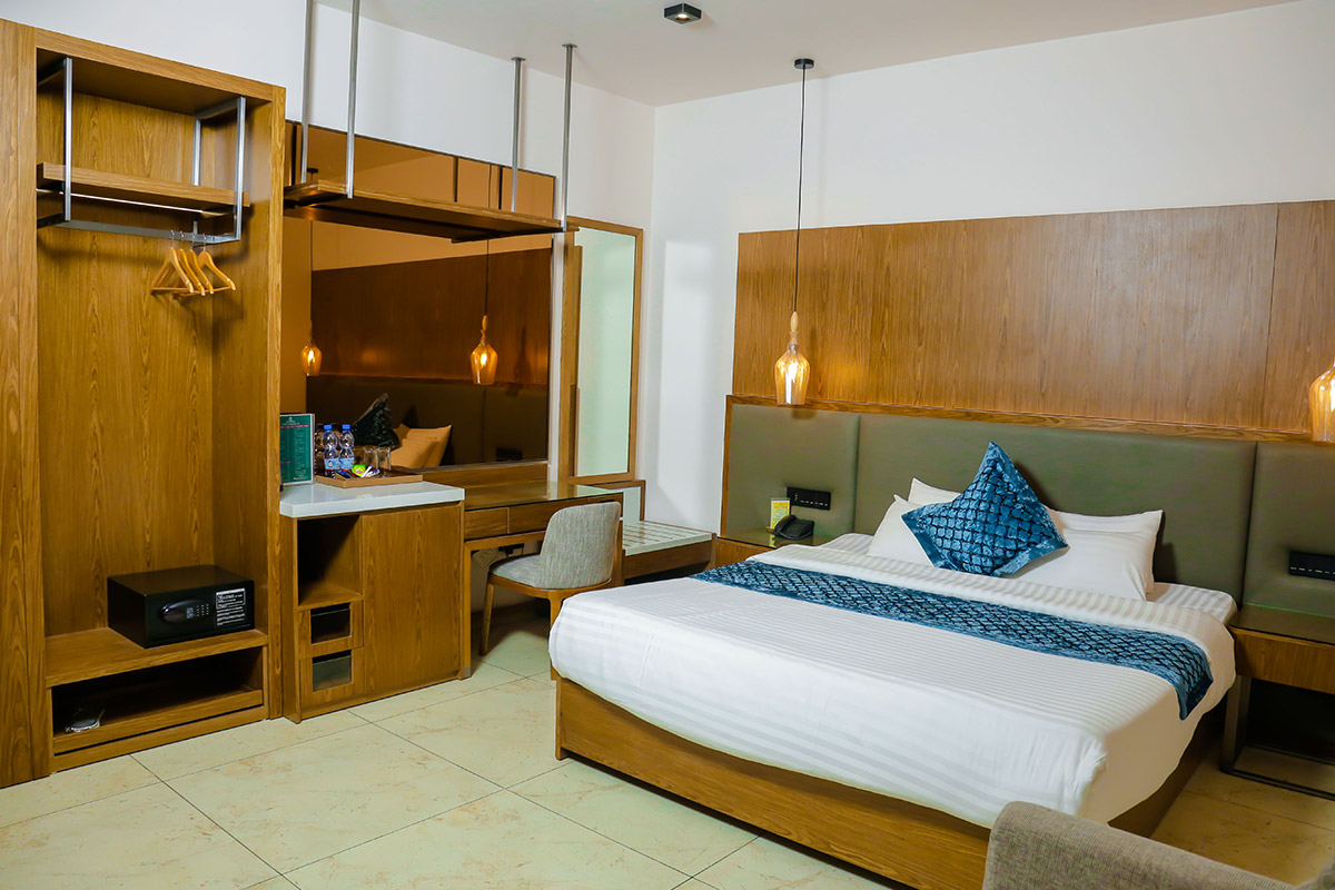 Business Class Suite