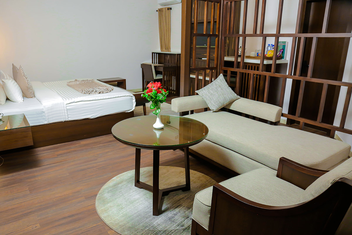 Executive Suite Room Living Area